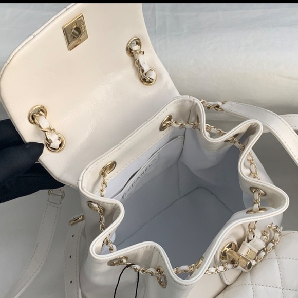 Ladies Handbag - Picture 3 of 7